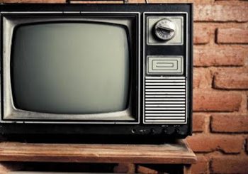 Το χαζοκούτι και ο ρόλος του στην κοινωνία