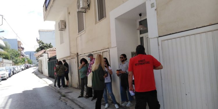 Παράσταση διαμαρτυρίας για τις κοινωνικές δομές στην Ηγουμενίτσα