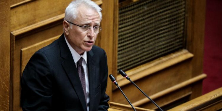 Ο Γ. Ραγκούσης, η διαχείρηση των στερεών αποβλήτων των πλοίων και η Ηγουμενίτσα