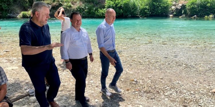 Επίσκεψη Αμυρά στη Θεσπρωτία