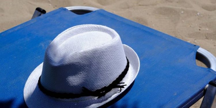 Koinonikos tourismos gia olous