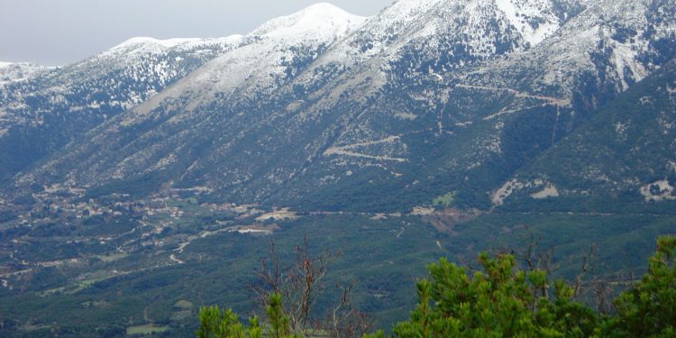 ΟΡΗ_ΣΟΥΛΙΟΥ_-_panoramio