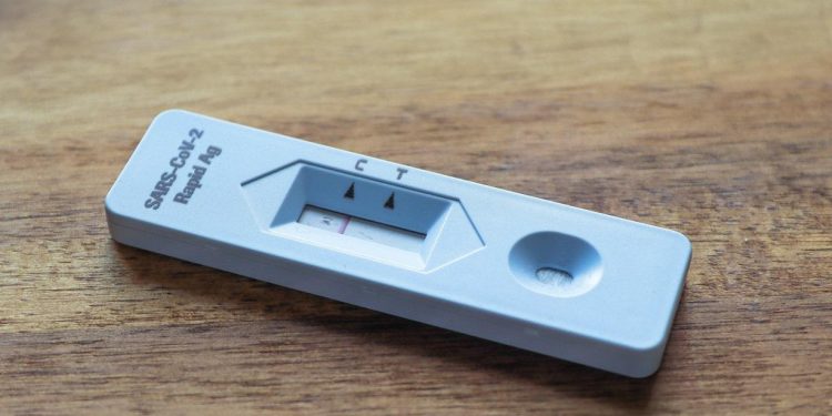 Κορωνοϊός: 108 θάνατοι, 20.507 νέα κρούσματα – 525 στην Ήπειρο, 63 στην ΠΕ Θεσπρωτίας