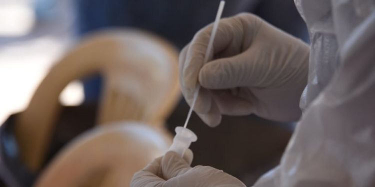 Το πρόγραμμα των δωρεάν rapid test για τον Μάρτιο