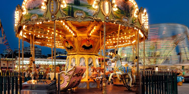 louna-park-carousel