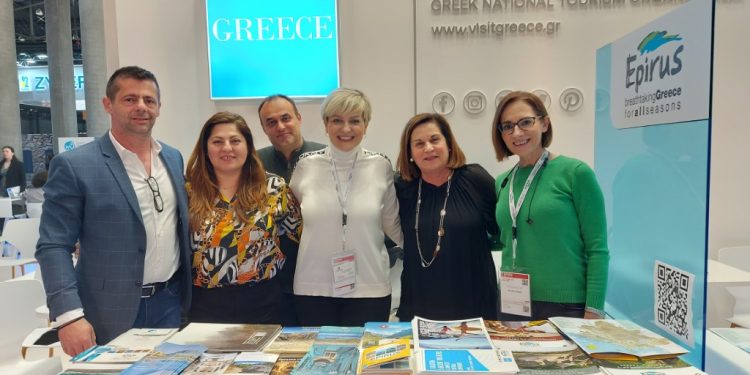 ΕΚΘΕΣΗ ΒΙΕΝΝΗ1 (Medium)