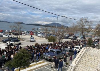 κινητποιηση τεμπη2