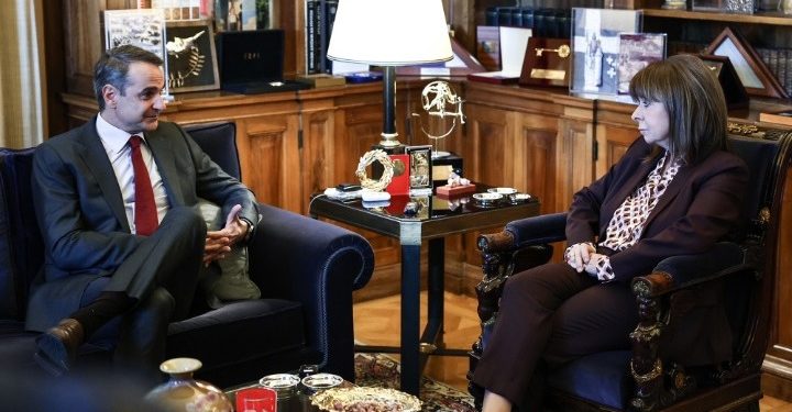 mitsotakis_sakellaro-720x375