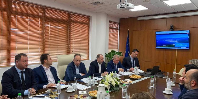 πλακιωτάκης συσκσεψη