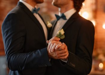 γάμος ομόφυλ.