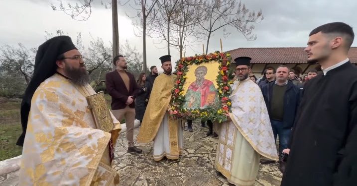 Κατανυκτική λιτάνευση της εικόνας στη Μονή του Αγίου Βλασίου