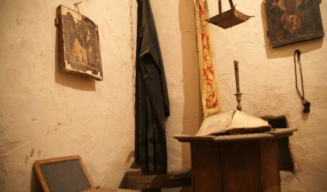 κρυφο-σχολειο