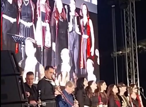 εξι γυναικες