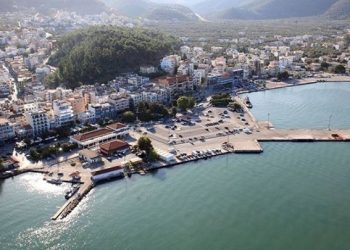 ΛΙΜΑΝΙ ΚΡΟΥΑΖΙΕΡΑ