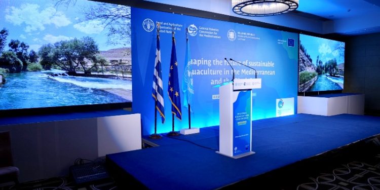 υδατοκαλλιερεγεις