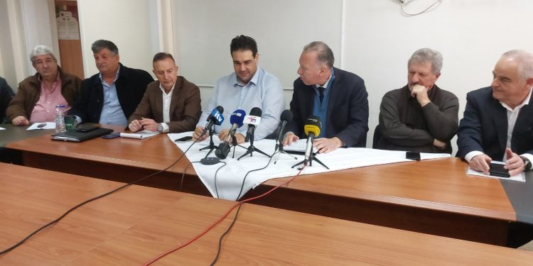 Οι Δήμοι της Ηπείρου ζητούν λύσεις από τον υπουργό Εσωτερικών