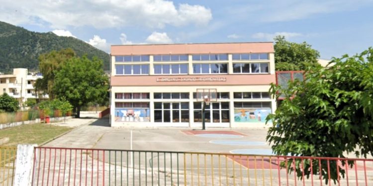 Νέα πτώση σοβάδων στο 2ο Δημοτικό Σχολείο Ηγουμενίτσας – Τι απαντά ο δήμος