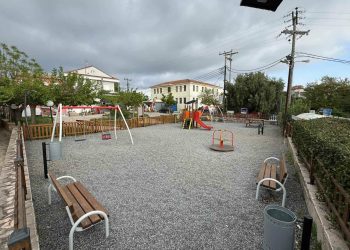 Στη διάθεση των παιδιών η πλήρως ανακατασκευασμένη παιδική χαρά στην Πέρδικα μετά τη Δωρεά του ξενοδοχειακού ομίλου MarBella Collection