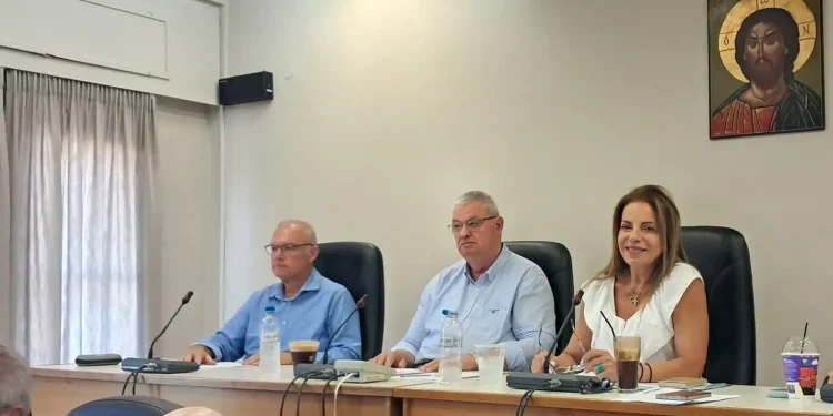 Παραμένει πρόεδρος του Περιφερειακού Συμβουλίου Ηπείρου η Σταυρούλα Μπραΐμη-Μπότση